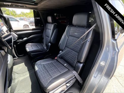 Used 2025 Cadillac Escalade V AWD/4WD image 6
