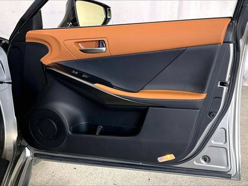 Used 2023 Lexus IS 300 w/ Comfort Package RWD image 26