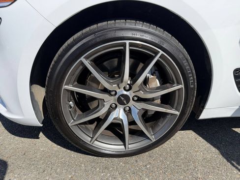 Used 2026 Genesis G70 2.5T RWD image 27