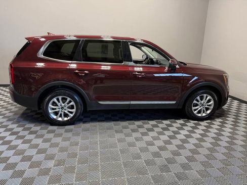 Used 2022 Kia Telluride LX AWD/4WD image 7
