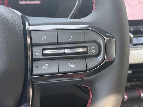 New 2026 GMC Canyon AT4X w/ LPO, Black Badging Package AWD/4WD image 26