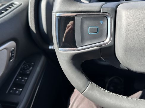 Used 2025 Ford Expedition Max Active AWD/4WD image 19