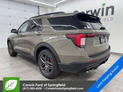 New 2026 Ford Explorer ST w/ Sun And Sound Package image 3