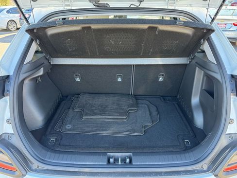 Used 2018 Hyundai Kona SEL image 17