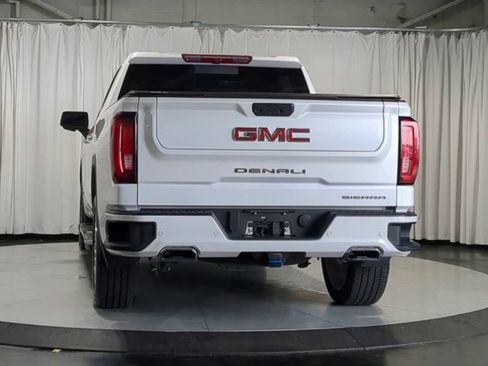Used 2025 GMC Sierra 1500 Denali AWD/4WD image 9