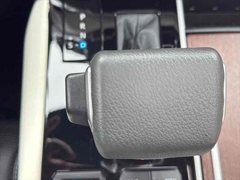 Used 2023 Toyota Sequoia Capstone image 28