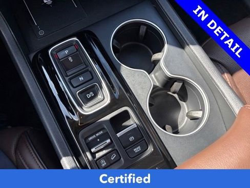 Certified 2025 Honda Pilot Elite image 23