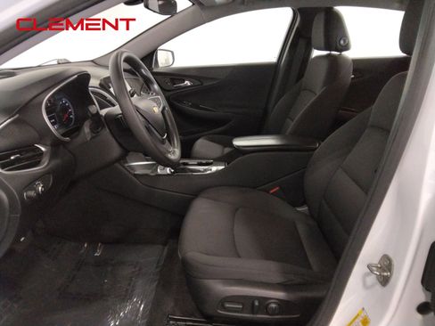 Used 2022 Chevrolet Malibu LT FWD image 24