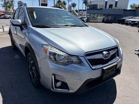 Used 2017 Subaru Crosstrek 2.0i Limited AWD/4WD image 1