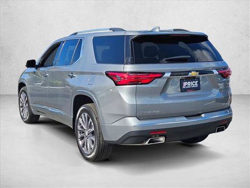 Used 2023 Chevrolet Traverse Premier w/ LPO, Floor Liner Package FWD image 8