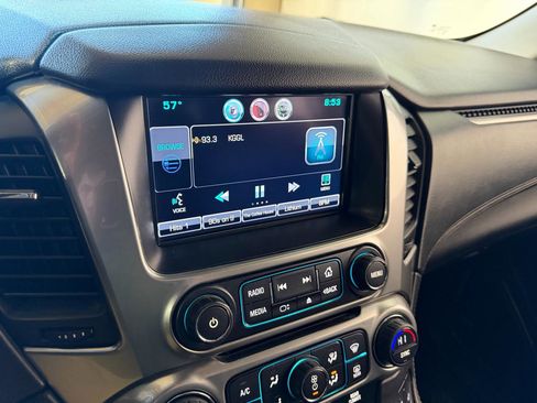 Used 2015 Chevrolet Suburban LT image 35