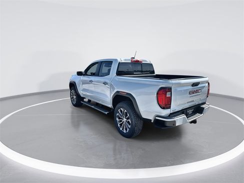New 2026 GMC Canyon Denali image 6