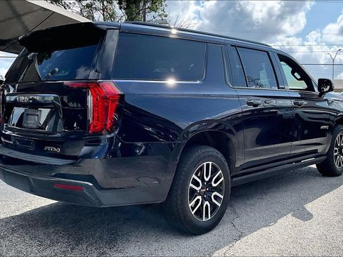 Used 2023 GMC Yukon XL AT4 w/ AT4 Premium Package AWD/4WD image 8