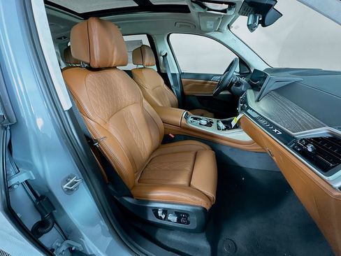 New 2026 BMW X7 xDrive40i w/ Executive Package image 37