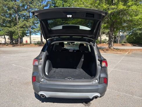 Used 2021 Ford Escape SE w/ Convenience Package FWD image 23