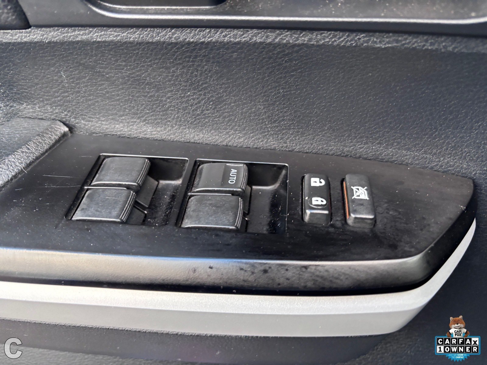 Used 2018 Toyota Tundra SR5 w/ TRD Sport Package AWD/4WD image 15