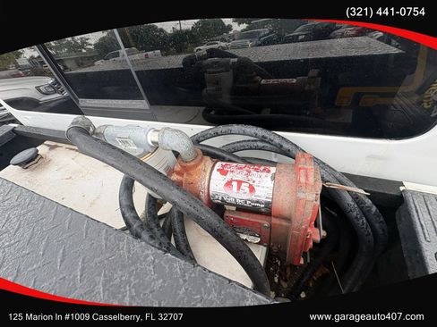 Used 2015 Ford F350 Lariat w/ Lariat Interior Package image 9