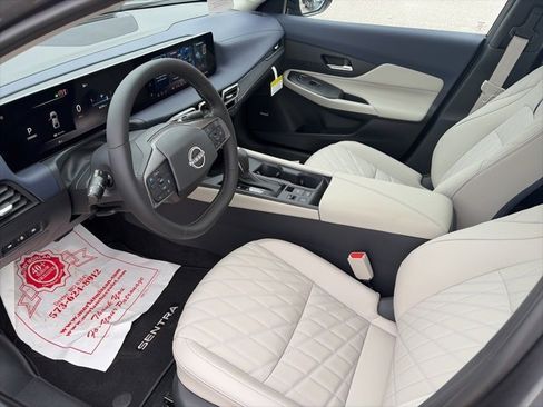 New 2026 Nissan Sentra SL w/ Floor Mat Package image 16