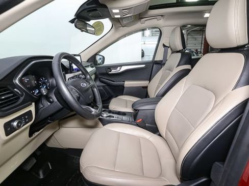 Used 2020 Ford Escape SEL AWD/4WD image 40