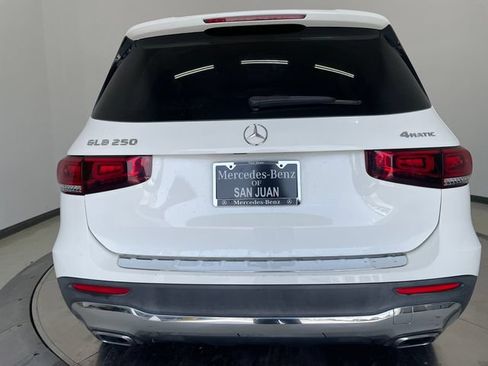 Certified 2022 Mercedes-Benz GLB 250 4MATIC image 12
