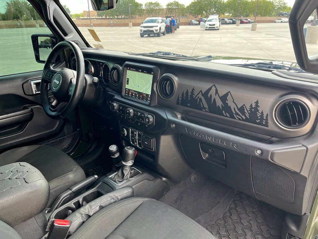 Used 2021 Jeep Wrangler Unlimited Sport AWD/4WD image 12