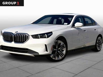 New 2026 BMW 530i