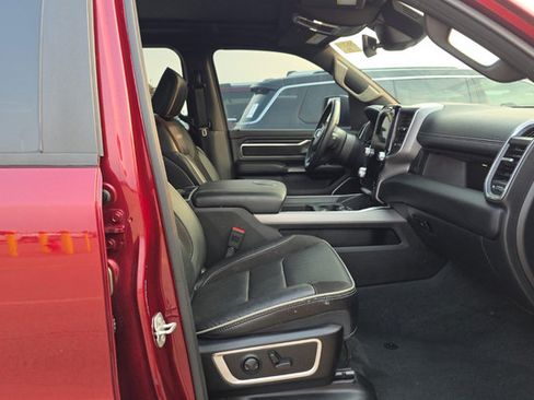 Used 2023 RAM 1500 Laramie AWD/4WD image 6
