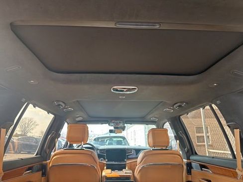 Used 2022 Jeep Grand Wagoneer Series III image 15