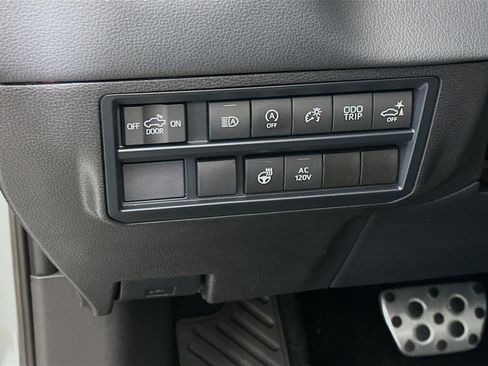 Used 2024 Toyota Tundra Limited w/ TRD Off-Road Package AWD/4WD image 17
