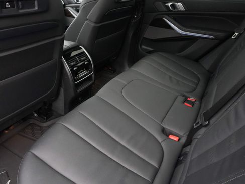 Used 2020 BMW X5 xDrive40i w/ Premium Package AWD/4WD image 33