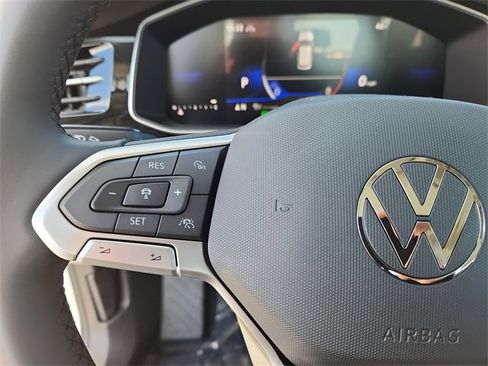 New 2026 Volkswagen Jetta SE image 11