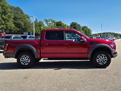 Used 2017 Ford F150 Raptor w/ Equipment Group 802A Luxury AWD/4WD image 7