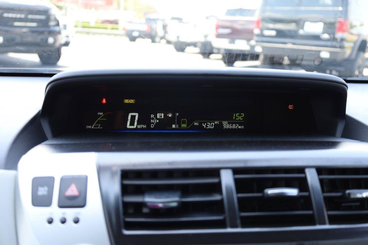 Used 2012 Toyota Prius V FWD image 9
