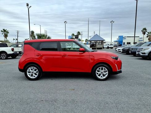 Used 2024 Kia Soul LX w/ Option Group 015 image 9