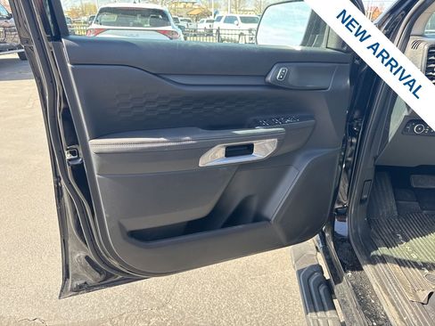 Used 2024 Ford Ranger XLT w/ Technology Package image 17