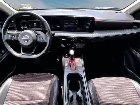Certified 2025 Nissan Kicks SR AWD/4WD image 7