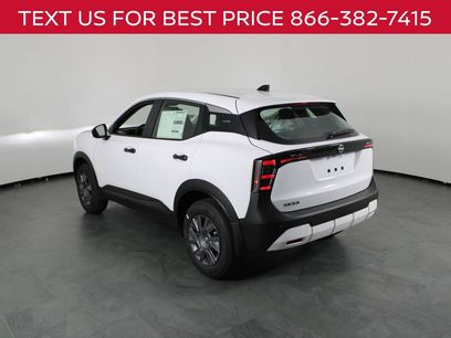 New 2026 Nissan Kicks S