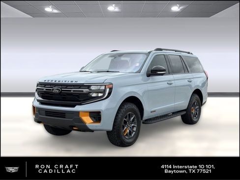 Used 2025 Ford Expedition Tremor AWD/4WD image 1
