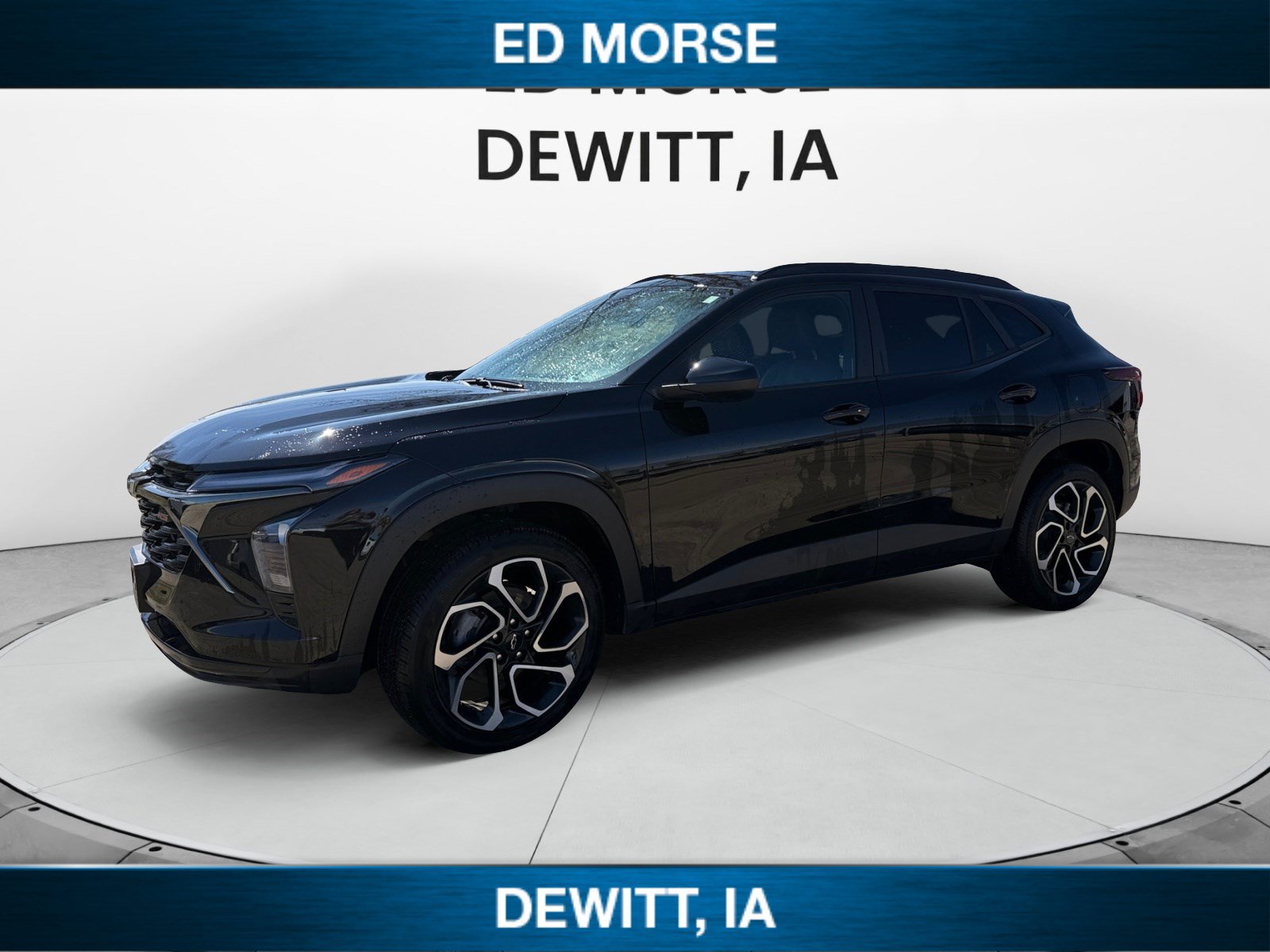 Used 2025 Chevrolet Trax RS w/ Driver Confidence Package FWD image 1