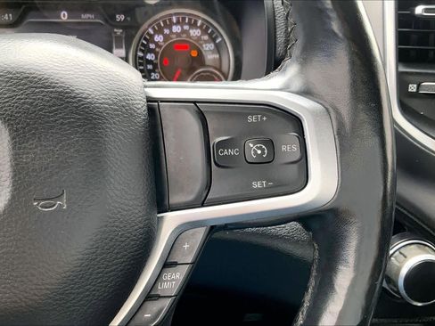 Used 2019 RAM 1500 Big Horn AWD/4WD image 25