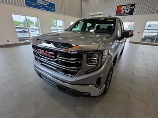 Used 2025 GMC Sierra 1500 SLT AWD/4WD video 2