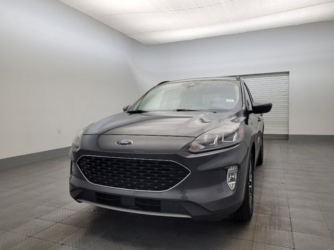 Used 2020 Ford Escape SEL image 15
