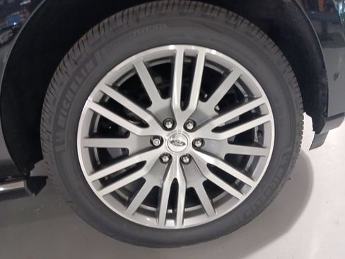 Used 2024 Ford Expedition Platinum AWD/4WD image 22