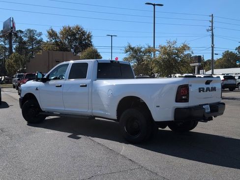New 2026 RAM 3500 Tradesman image 9