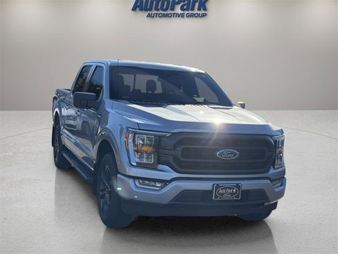 Certified 2022 Ford F150 XLT w/ Equipment Group 302A High image 5