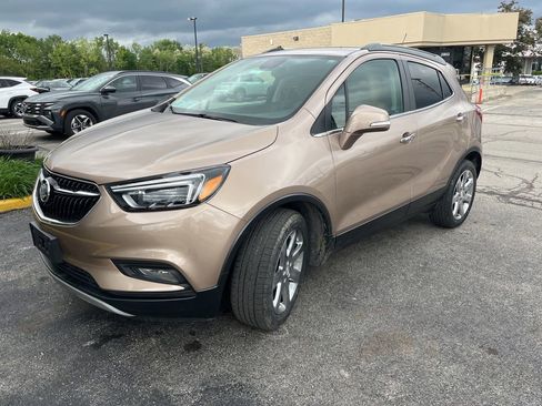 Used 2018 Buick Encore Essence w/ Experience Buick Package FWD image 1