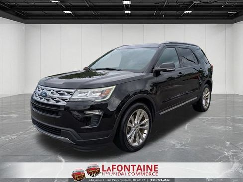 Used 2019 Ford Explorer XLT w/ Equipment Group 202A FWD image 1