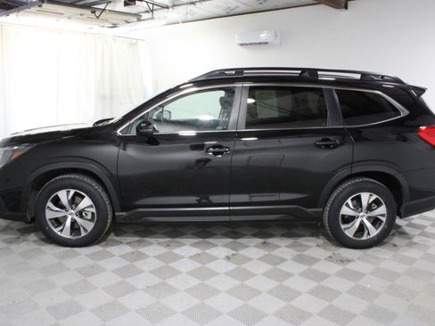 Used 2023 Subaru Ascent Premium w/ Convenience Package image 32