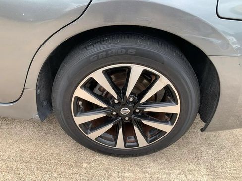 Used 2018 Nissan Altima 2.5 SV FWD image 22