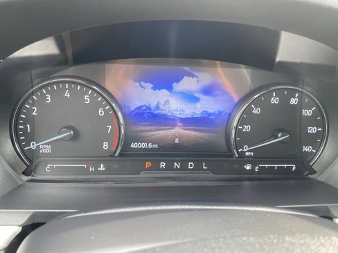 Used 2023 Ford Explorer XLT w/ Class IV Trailer Tow Package image 17